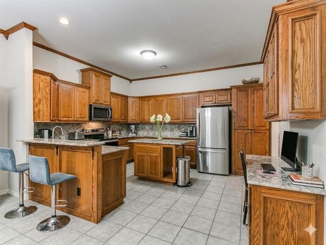 15420 Monarch Lane, Edmond, OK 73013