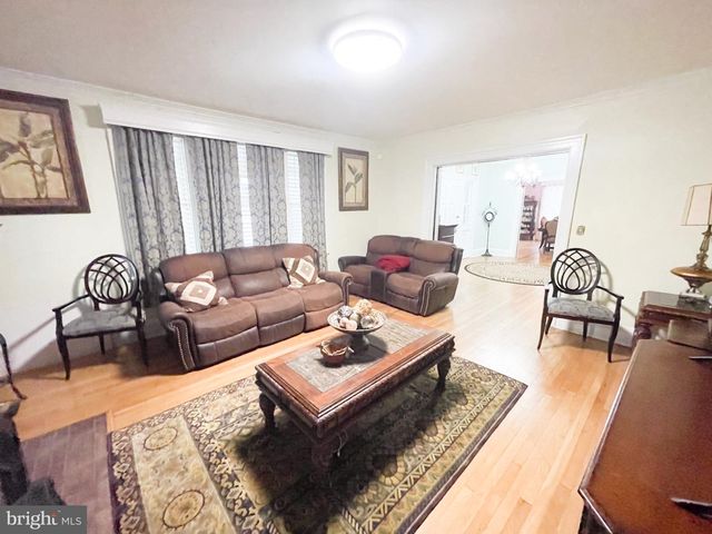 801 N DIVISION, Salisbury, MD 21801