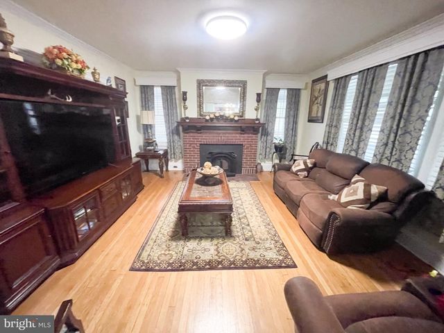 801 N DIVISION, Salisbury, MD 21801