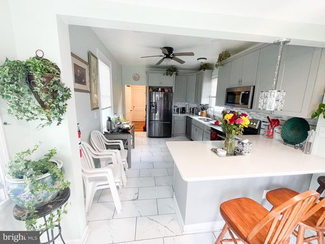 801 N DIVISION, Salisbury, MD 21801