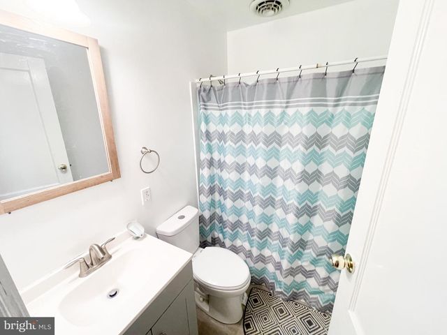 801 N DIVISION, Salisbury, MD 21801