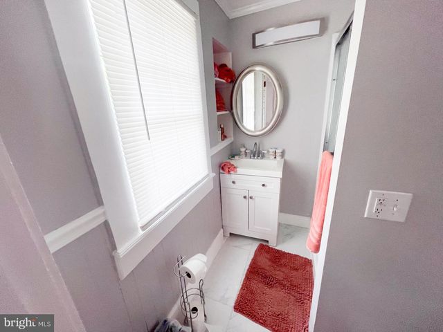 801 N DIVISION, Salisbury, MD 21801