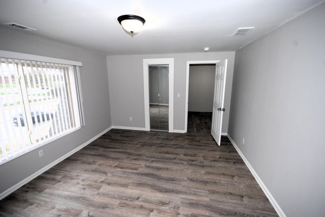 1872 Champaign Road, Lincoln Park City, MI 48146