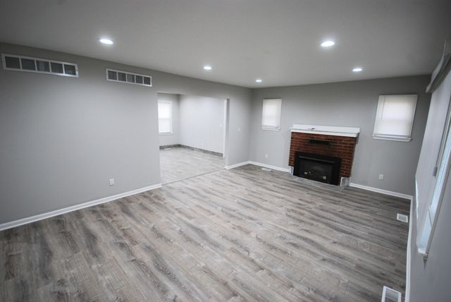 1872 Champaign Road, Lincoln Park City, MI 48146