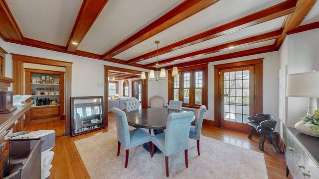 52 Rockledge Rd, Newton, MA 02461