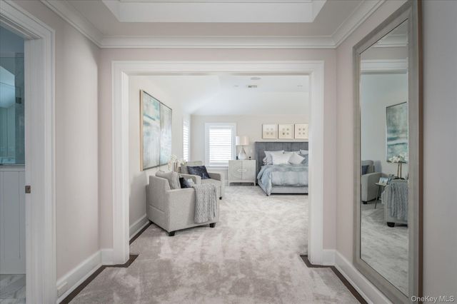 365 Split Rock Road, Syosset, NY 11791