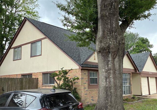 7402 Thicket Trail Drive, Humble, TX 77346