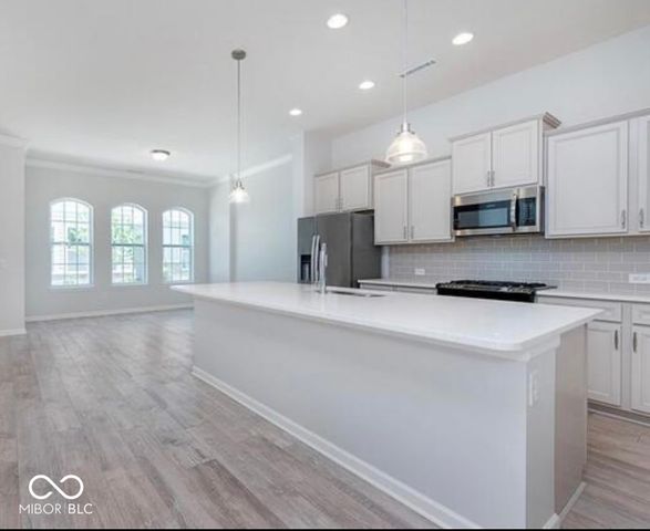 13279 Susser Way, Fishers, IN 46037