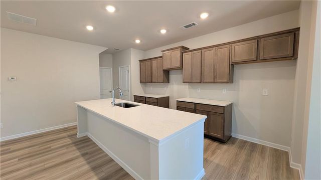 521 Hayes Lane, Canton, GA 30115