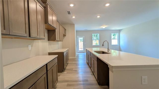 521 Hayes Lane, Canton, GA 30115
