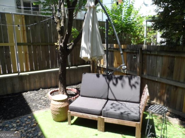 1213 Van Allen Mews NW, Atlanta, GA 30318