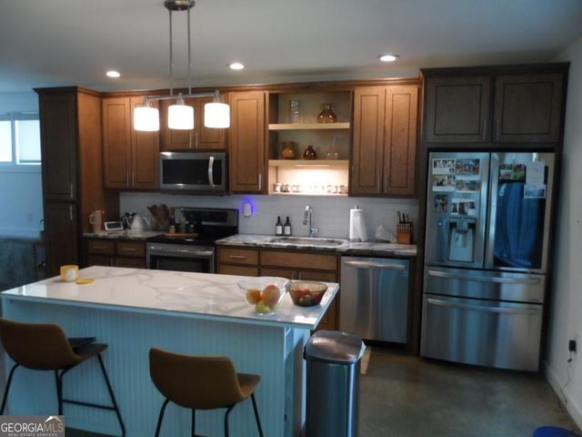 1213 Van Allen Mews NW, Atlanta, GA 30318