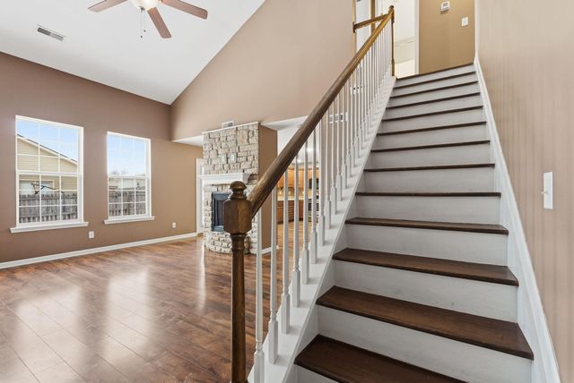 207 Berkshire Lane, Georgetown, KY 40324