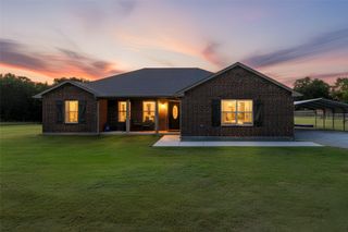247 County Road 156, Whitesboro, TX 76273