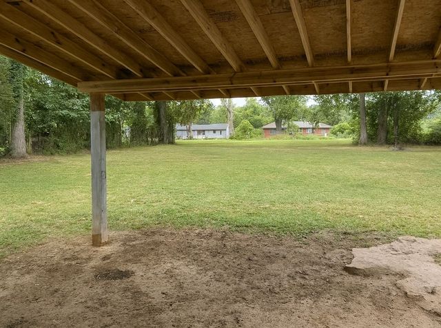 418 Riverview Dr, Shelbyville, TN 37160