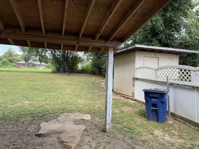 418 Riverview Dr, Shelbyville, TN 37160