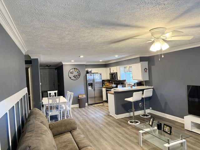 418 Riverview Dr, Shelbyville, TN 37160