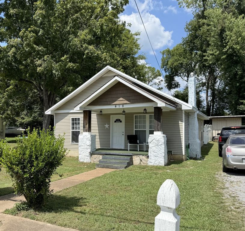 418 Riverview Dr, Shelbyville, TN 37160