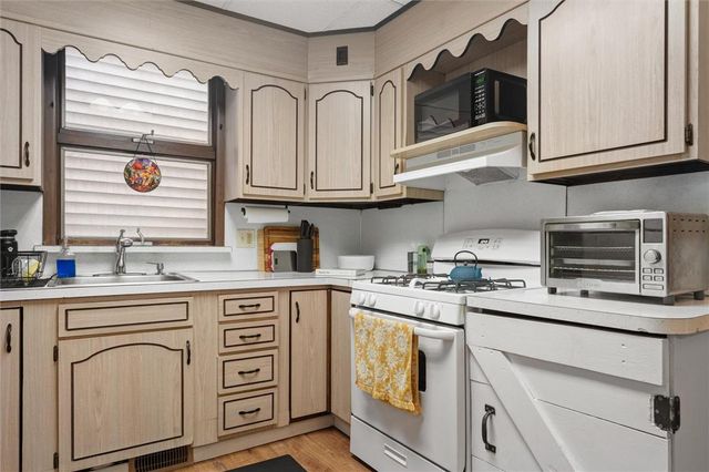 548 Benner Avenue, Fountain Hill Boro, PA 18015