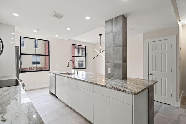 672 Fern Street, West Palm Beach, FL 33401