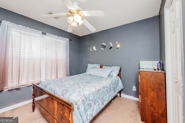 305 Strawbridge Lane, Bonaire, GA 31005