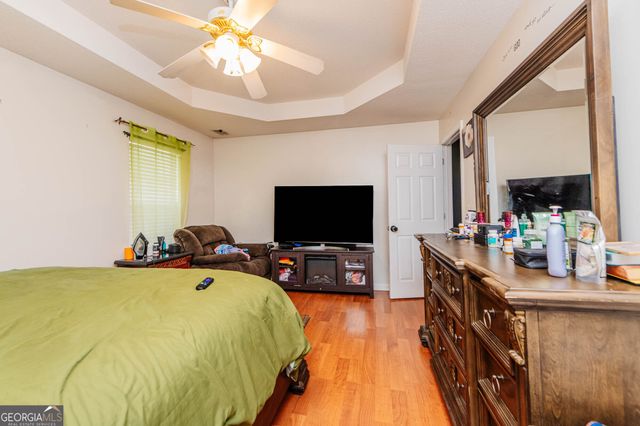 305 Strawbridge Lane, Bonaire, GA 31005