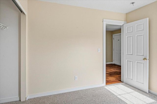 2232 SW Newberry Court, Redmond, OR 97756