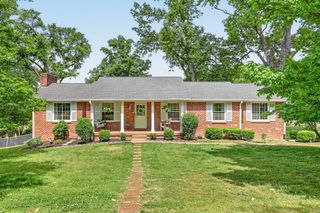 108 Ervin St, Hendersonville, TN 37075