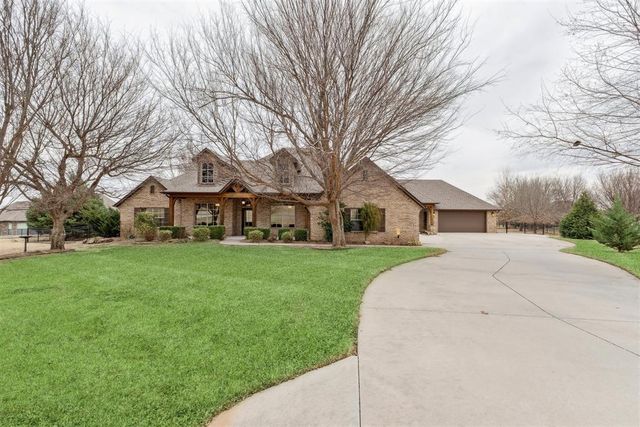 3514 Rivers Edge Court, Newcastle, OK 73065