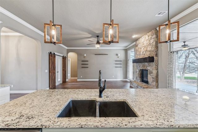 3514 Rivers Edge Court, Newcastle, OK 73065