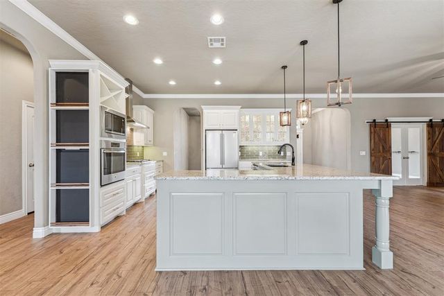 3514 Rivers Edge Court, Newcastle, OK 73065