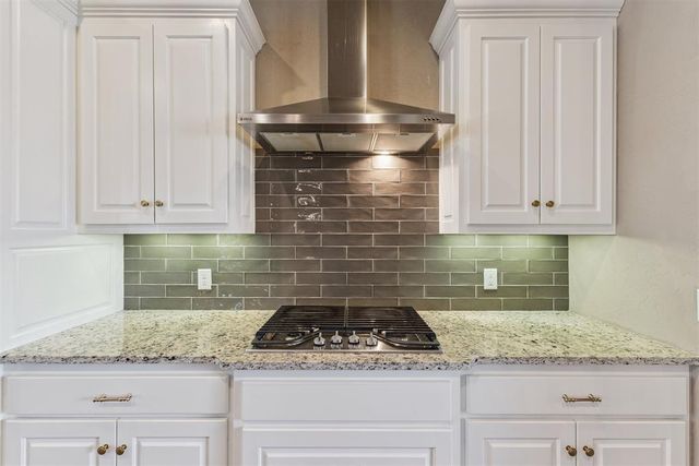 3514 Rivers Edge Court, Newcastle, OK 73065