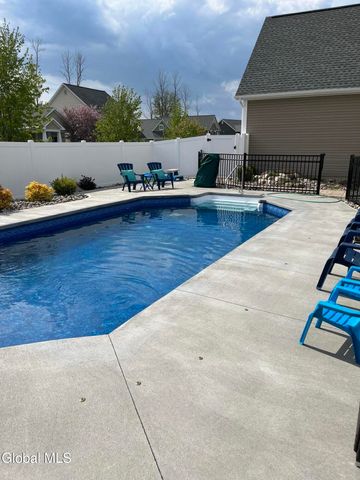 15 Stonebridge Drive, Ballston, NY 12019