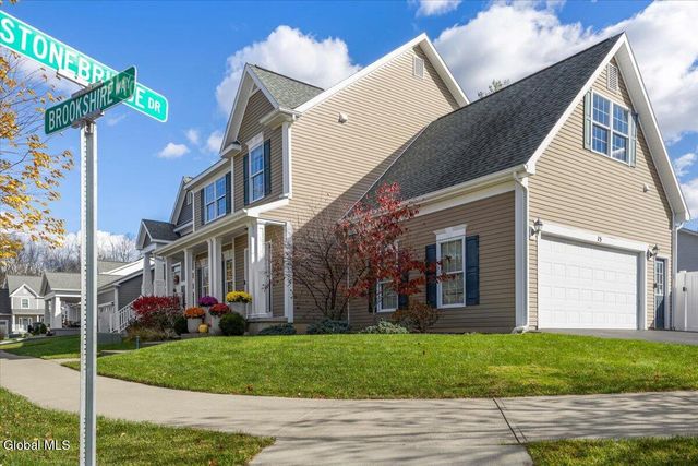 15 Stonebridge Drive, Ballston, NY 12019