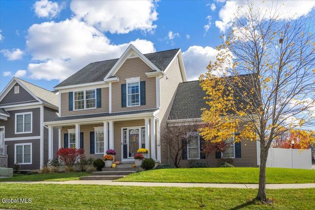 15 Stonebridge Drive, Ballston, NY 12019