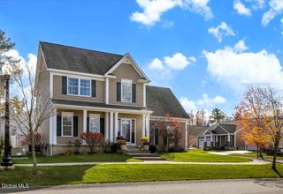 15 Stonebridge Drive, Ballston, NY 12019