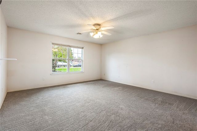 2709 Pleasant View Lane, Bentonville, AR 72712