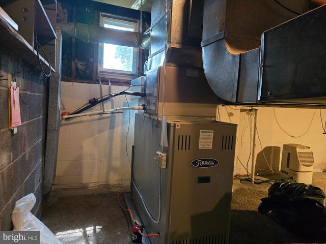 109 MERRITT AVE, Douglassville, PA 19518