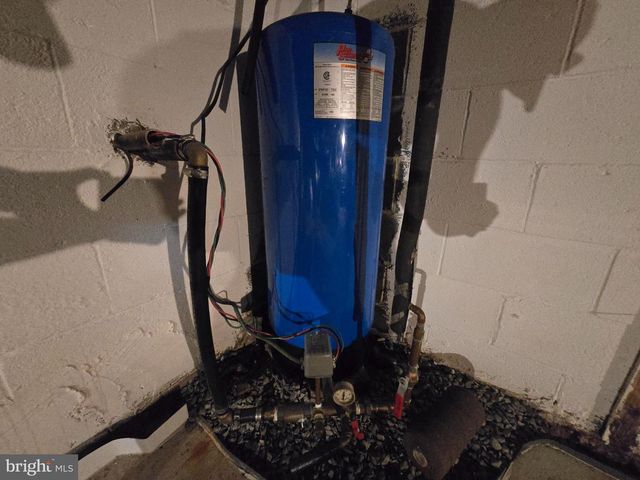 109 MERRITT AVE, Douglassville, PA 19518