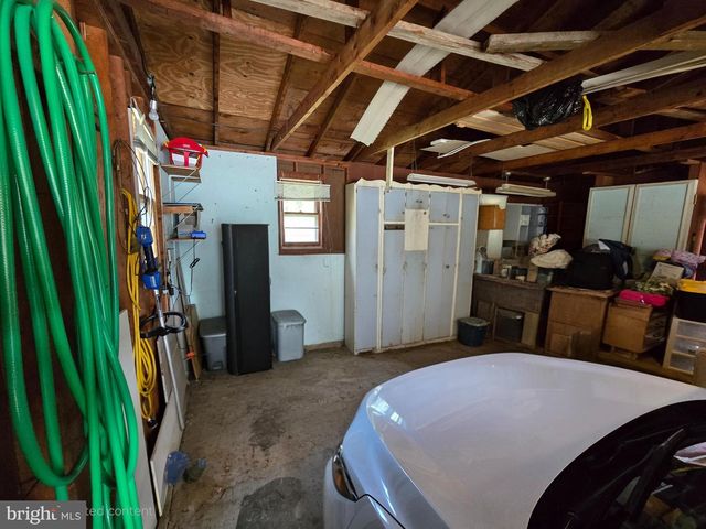 109 MERRITT AVE, Douglassville, PA 19518