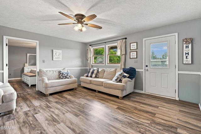 420 Hayes Drive, Kodak, TN 37764