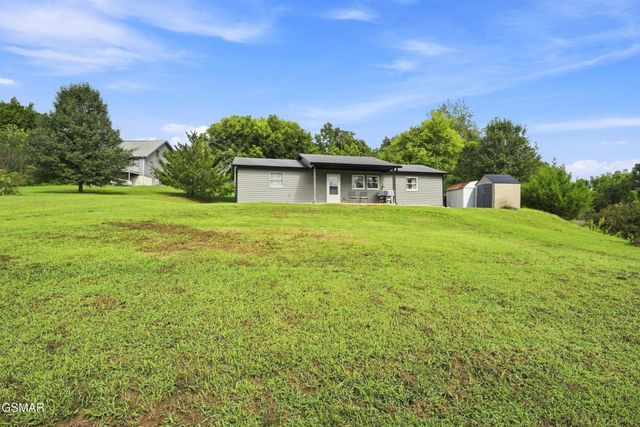 420 Hayes Drive, Kodak, TN 37764