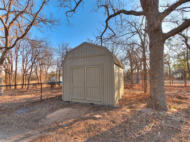 19329 Rock Spring Drive, Newalla, OK 74857