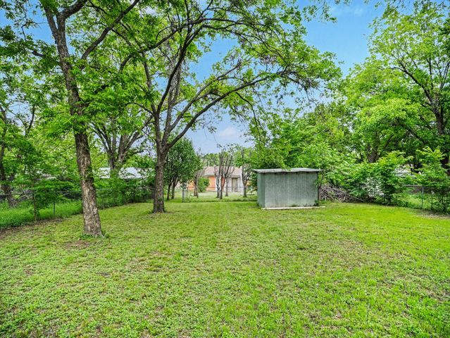 813 32nd Street, Grand Prairie, TX 75050