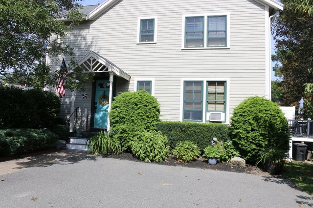 124 Mount Pleasant Ave 1 -Winter, Gloucester, MA 01930