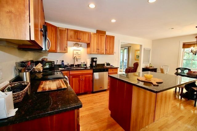 124 Mount Pleasant Ave 1 -Winter, Gloucester, MA 01930