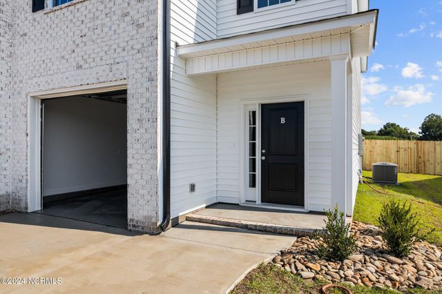 2108 Dartford Drive A, Greenville, NC 27834