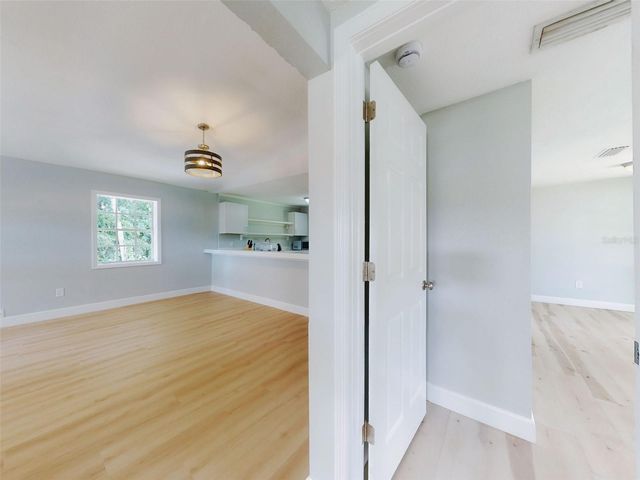 1103 WASHINGTON STREET, New Smyrna Beach, FL 32168