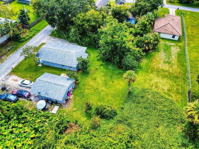 1103 WASHINGTON STREET, New Smyrna Beach, FL 32168