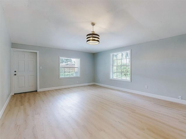 1103 WASHINGTON STREET, New Smyrna Beach, FL 32168